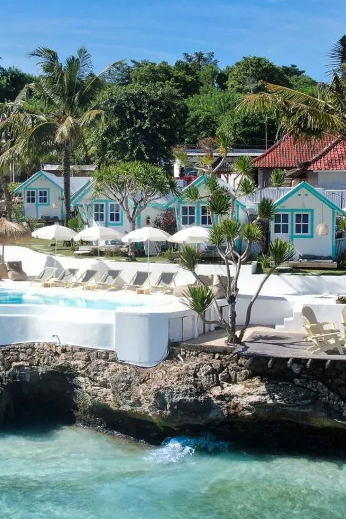 Le Pirate Beach Club