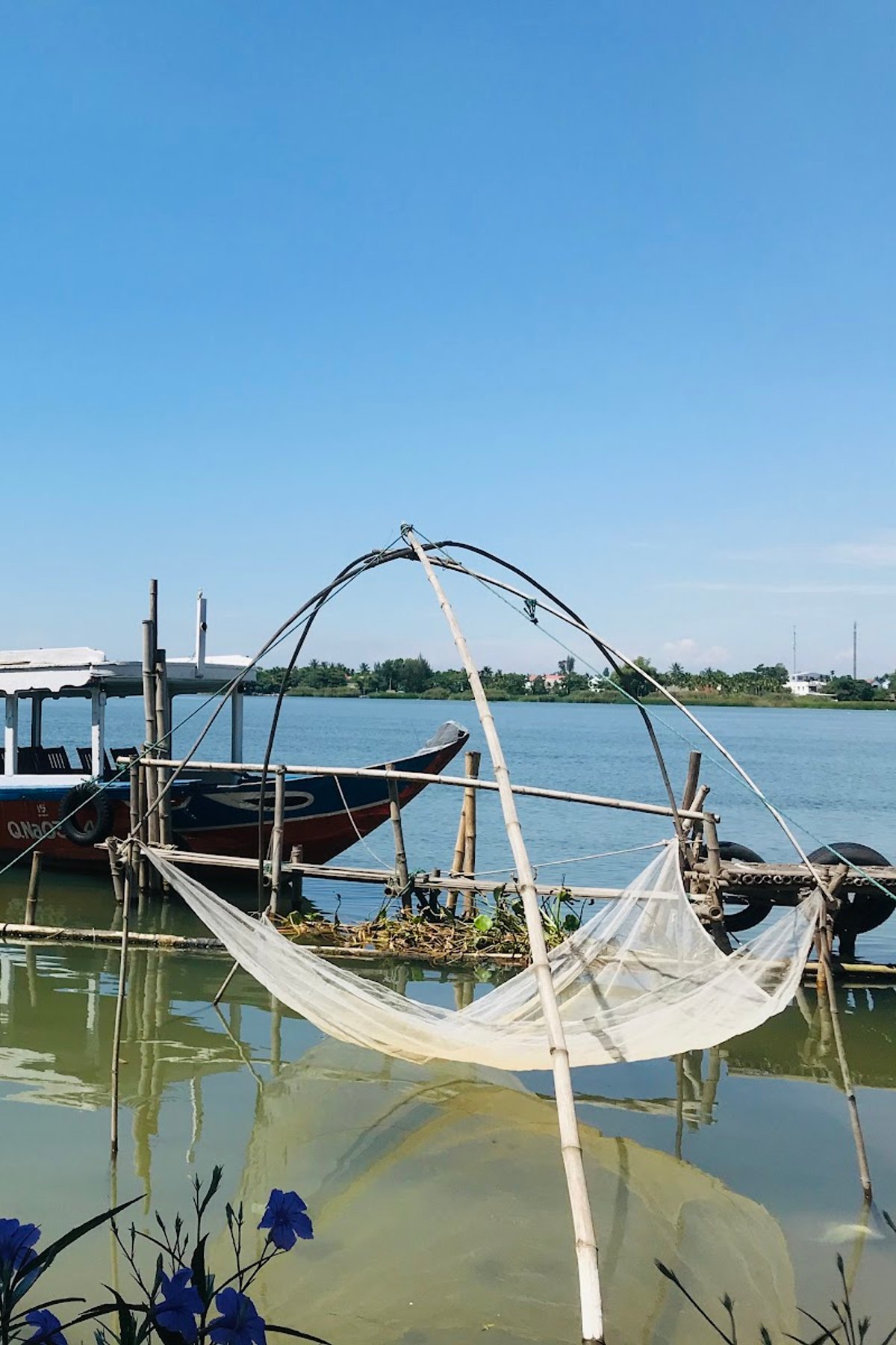 Vinh Hung Riverside Resort & Spa