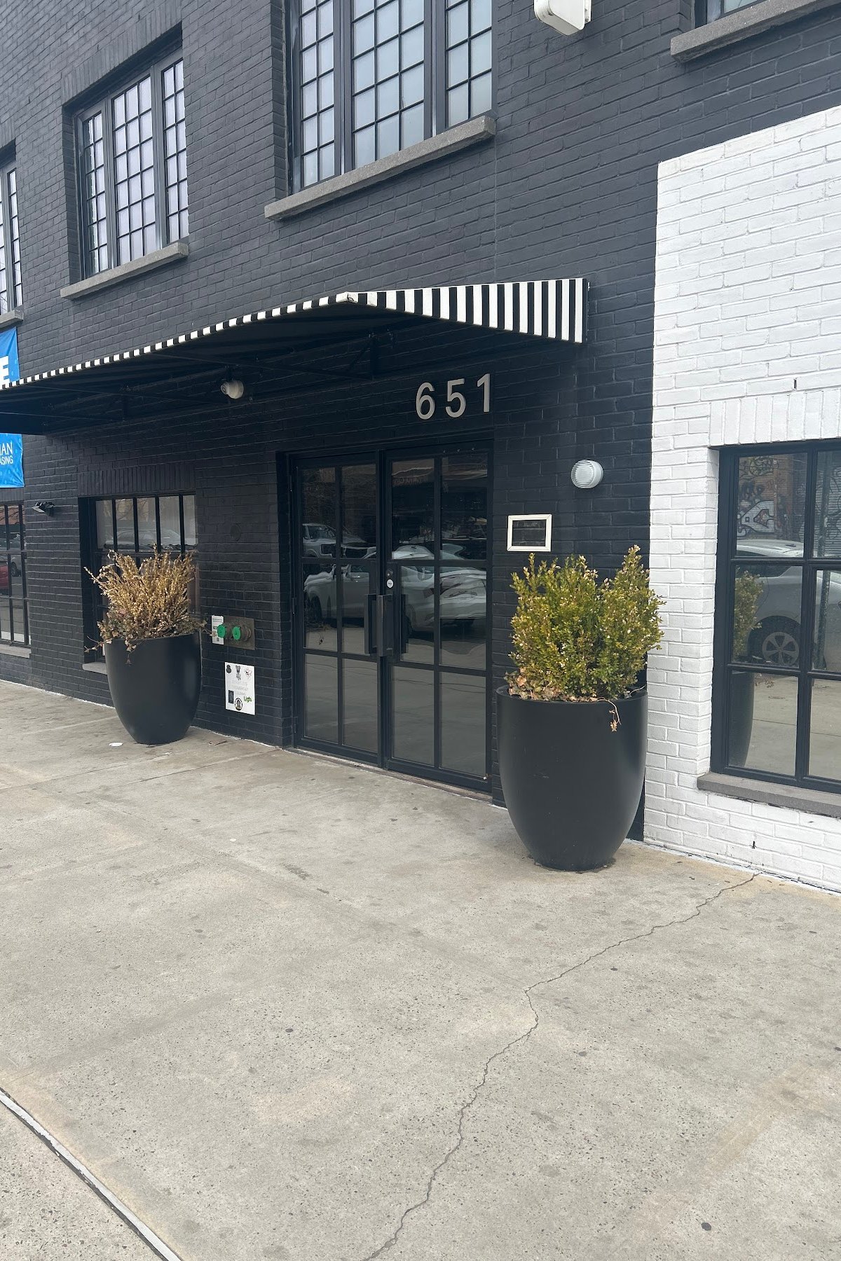 Gowanus Inn & Yard