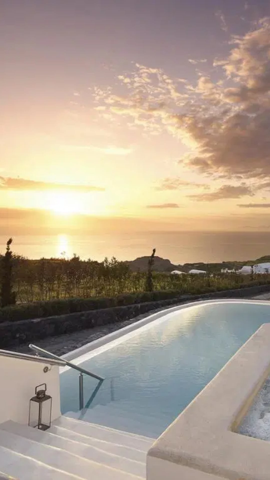 Santo Pure Oia Suites & Villas