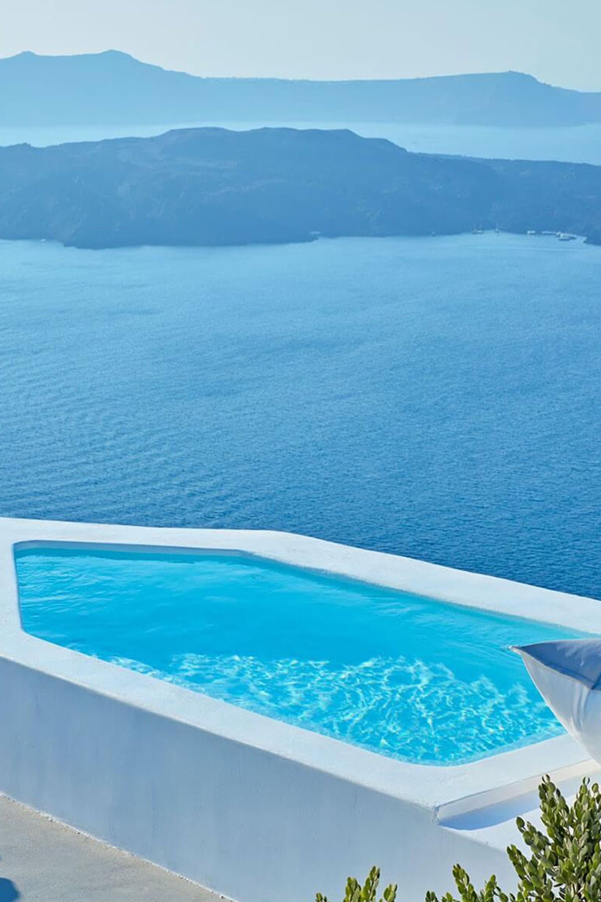 Alti Santorini Suites